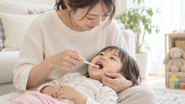 奥歯が生えてきたら注意したいむし歯|2歳ごろの予防ポイントのイメージ写真